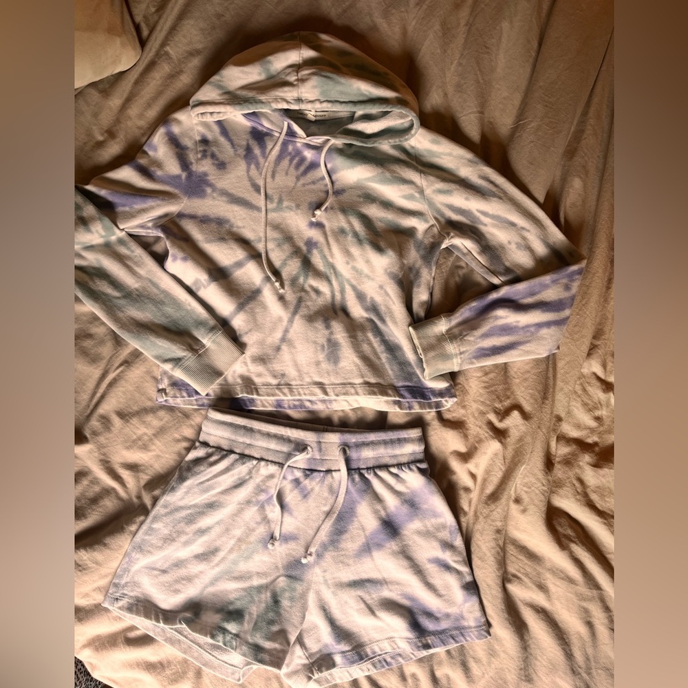 ✨Threads 4 Thought Women's Tie-Dye Pajama Set